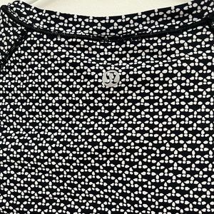 Lululemon short sleeve top